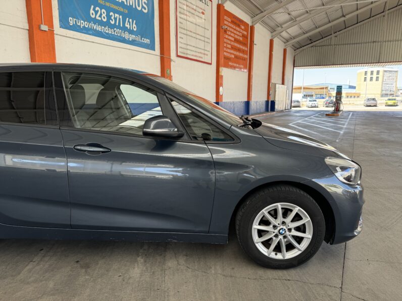 
								BMW Serie 2 Active Tourer 216d 5p. completo									