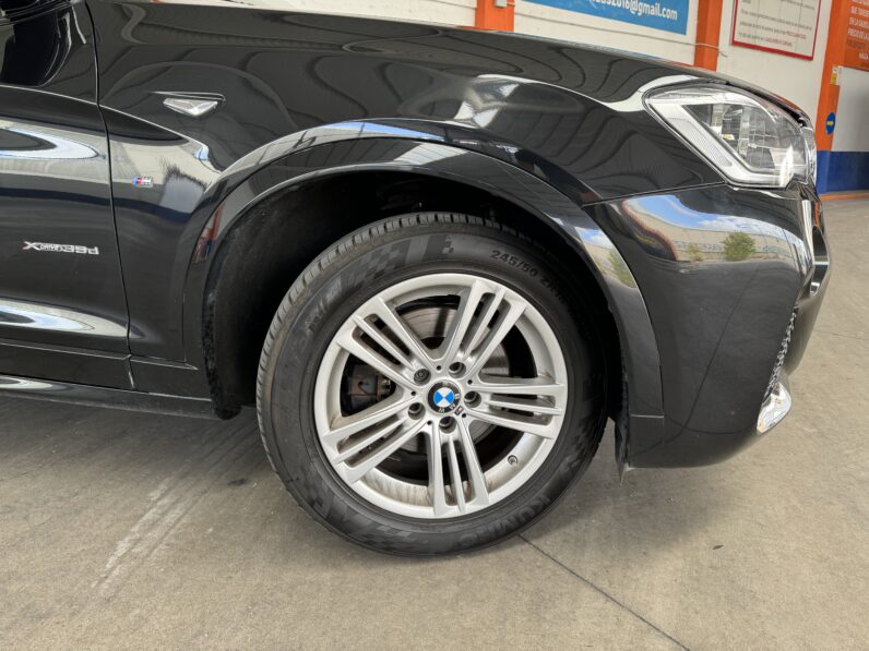 
								BMW X4 xDrive 35d completo									