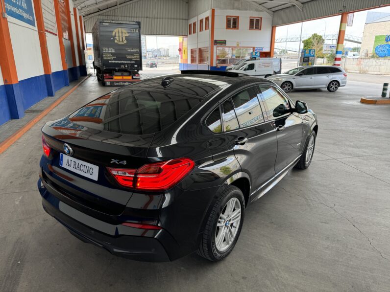 
								BMW X4 xDrive 35d completo									