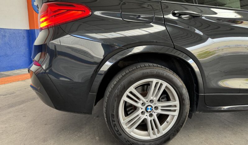 
								BMW X4 xDrive 35d completo									