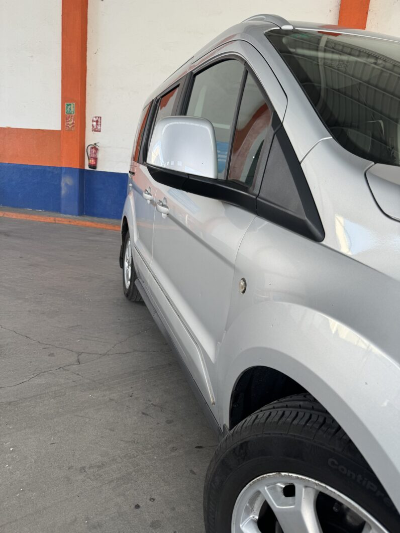 
								FORD Tourneo Connect CAMPER 2015 completo									