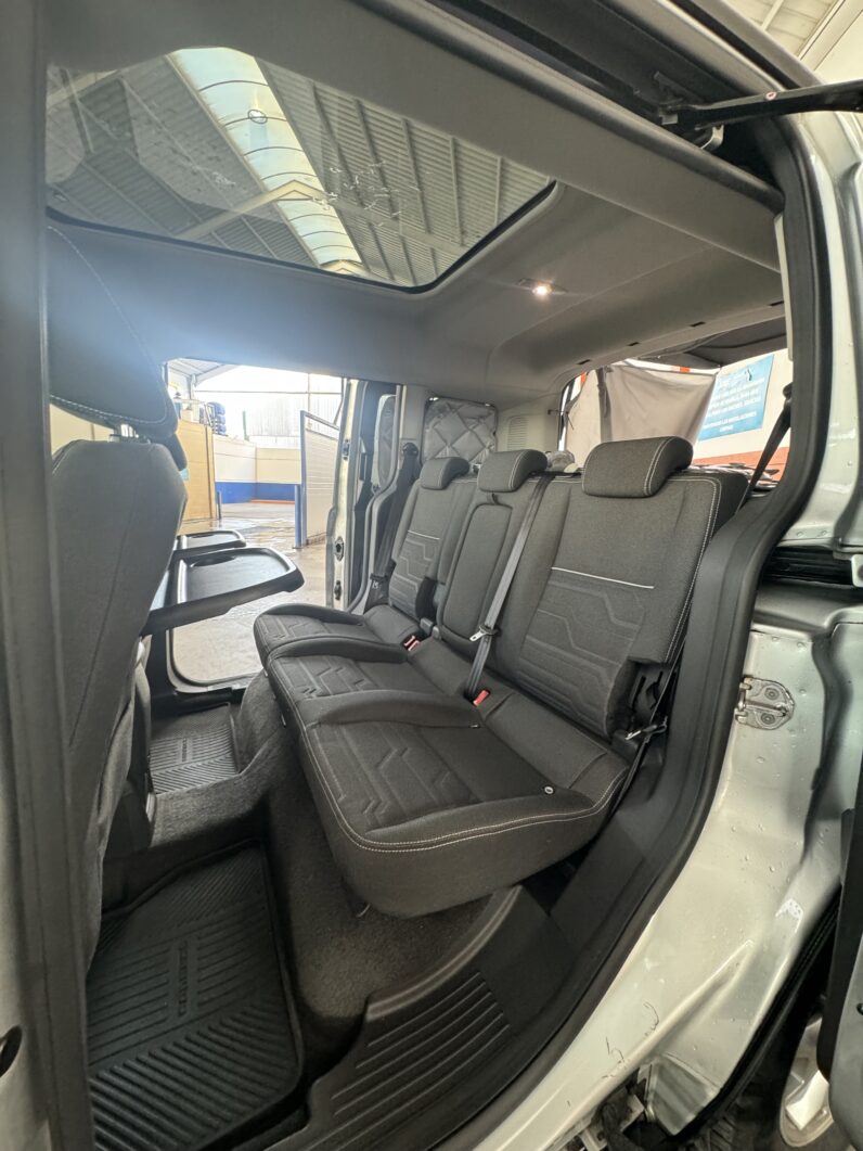 
								FORD Tourneo Connect CAMPER 2015 completo									