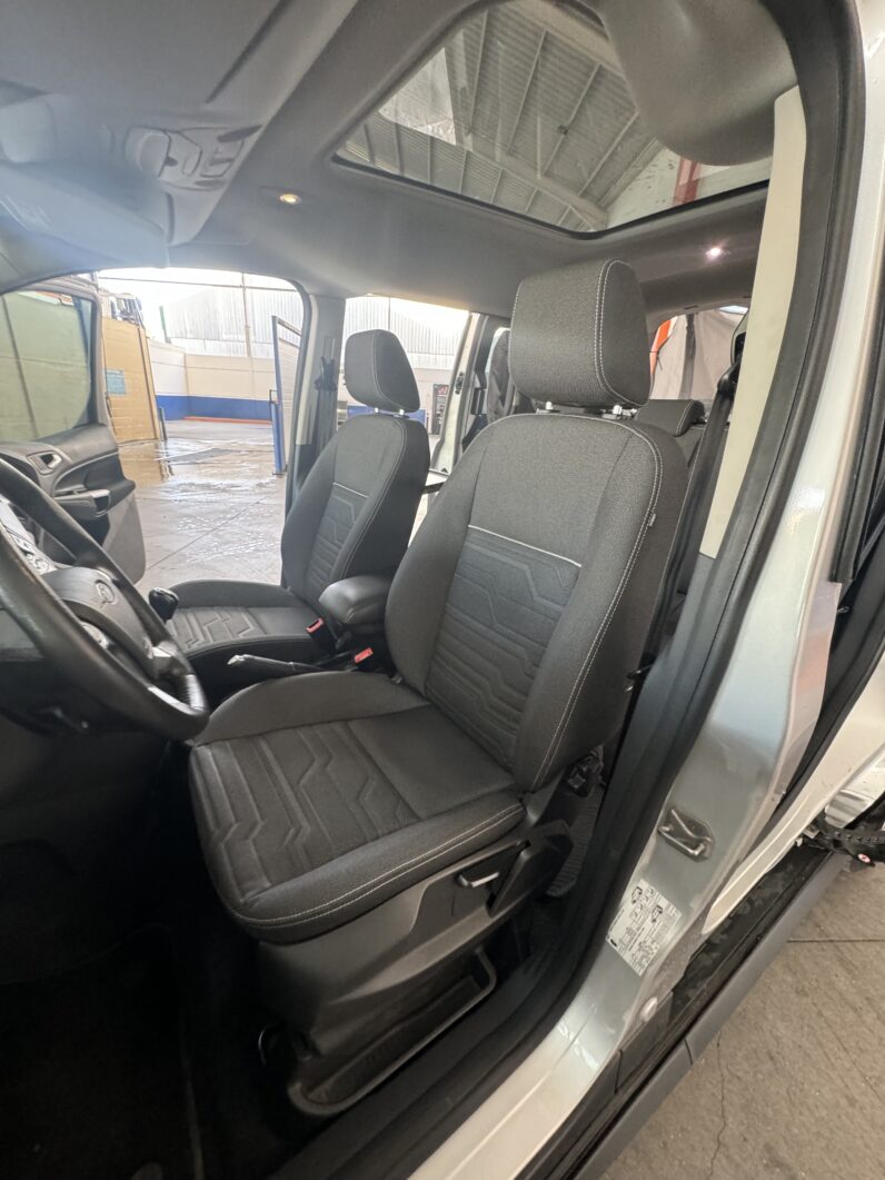 
								FORD Tourneo Connect CAMPER 2015 completo									