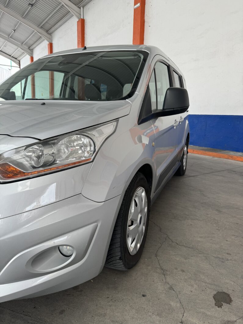 
								FORD Tourneo Connect Compact 1.6 TDCi Titanium completo									