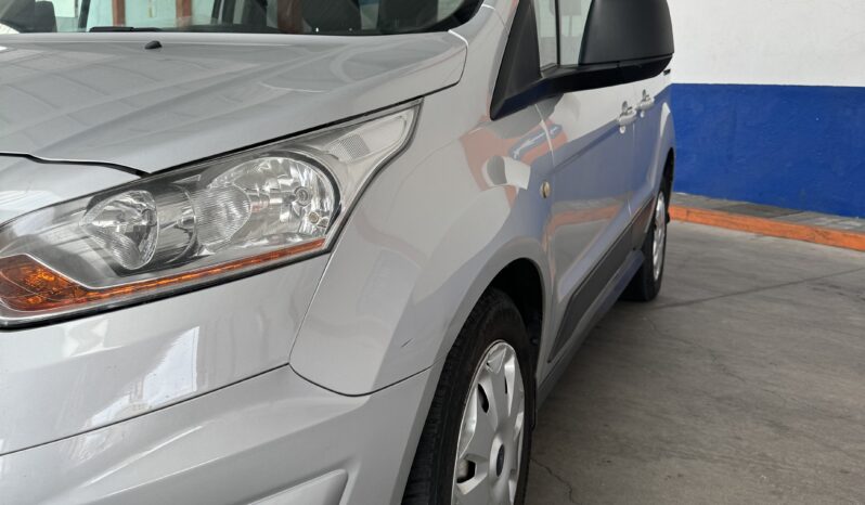 
								FORD Tourneo Connect Compact 1.6 TDCi Titanium completo									