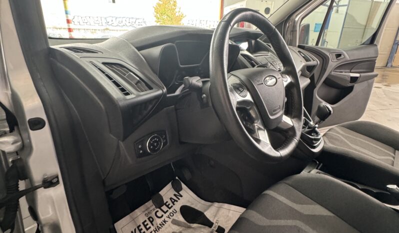 
								FORD Tourneo Connect Compact 1.6 TDCi Titanium completo									