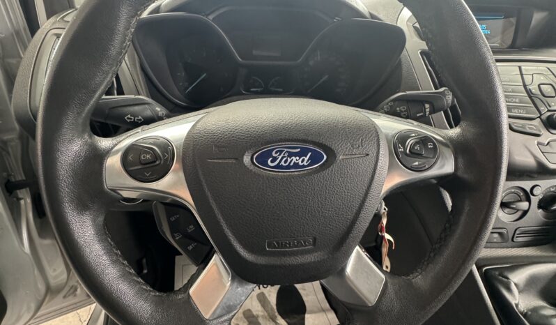 
								FORD Tourneo Connect Compact 1.6 TDCi Titanium completo									