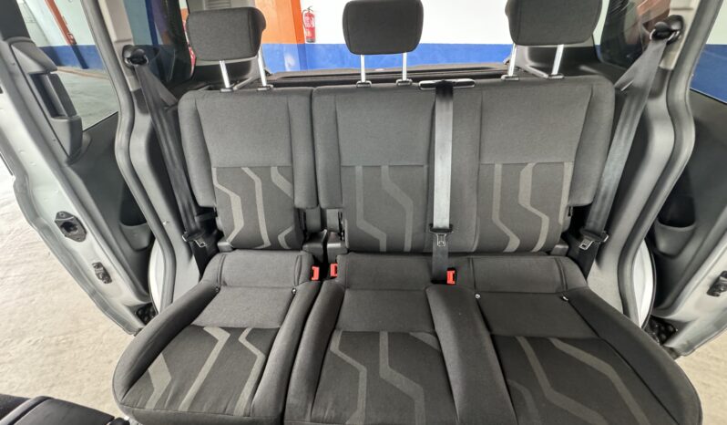 
								FORD Tourneo Connect Compact 1.6 TDCi Titanium completo									