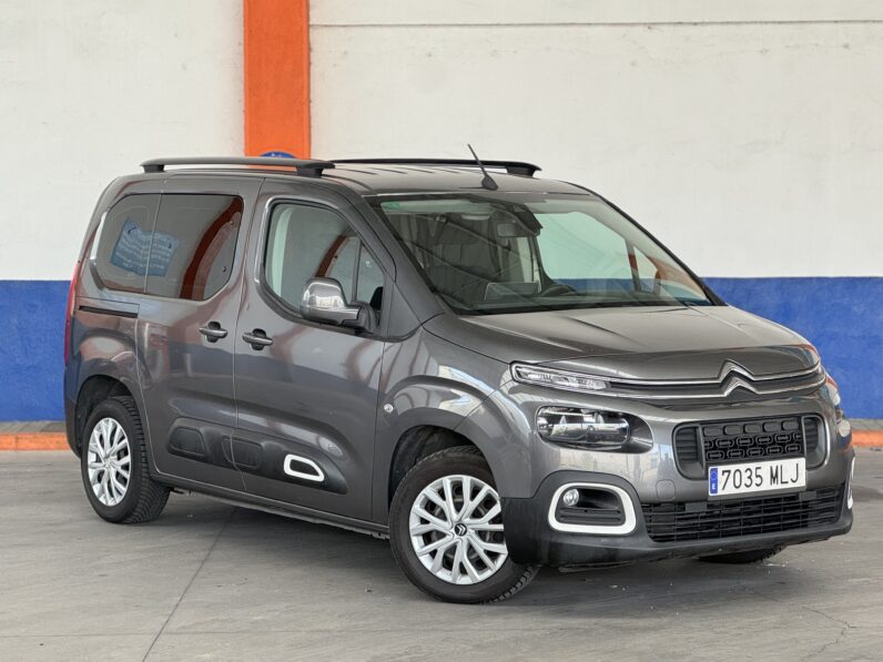 
								CITROEN Berlingo Talla M BlueHDi 100 FEEL completo									