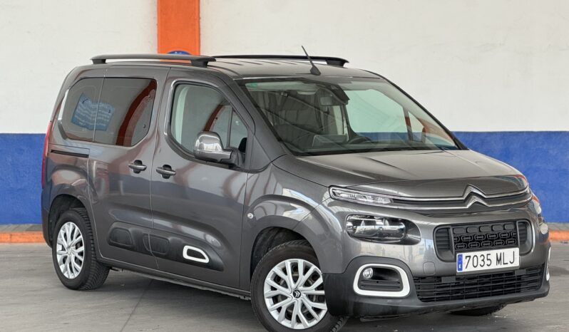 
								CITROEN Berlingo Talla M BlueHDi 100 FEEL completo									