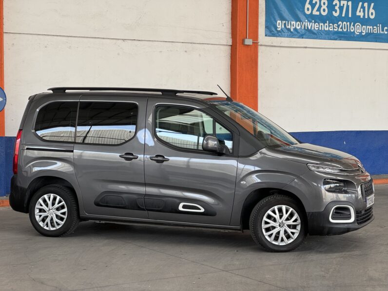 
								CITROEN Berlingo Talla M BlueHDi 100 FEEL completo									