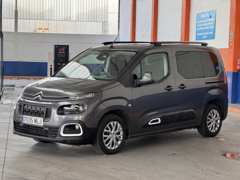 
								CITROEN Berlingo Talla M BlueHDi 100 FEEL completo									