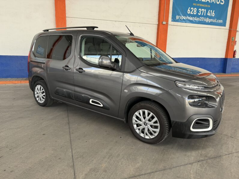 
								CITROEN Berlingo Talla M BlueHDi 100 FEEL completo									