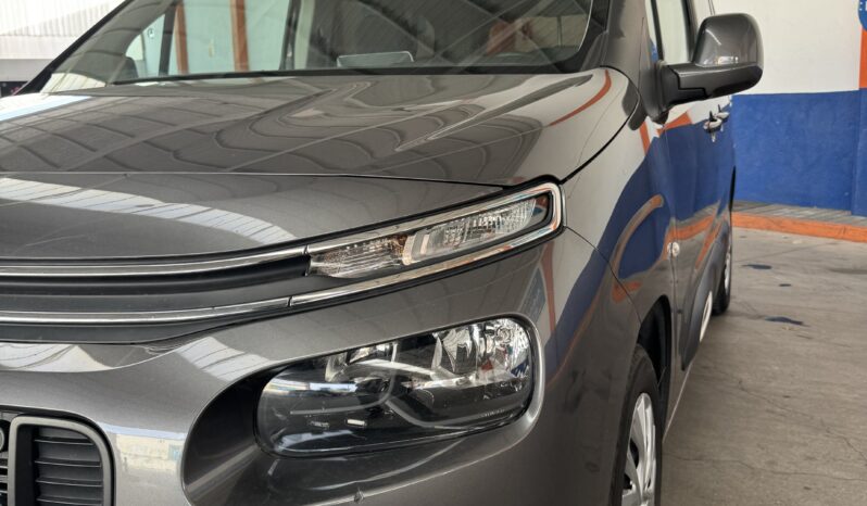 
								CITROEN Berlingo Talla M BlueHDi 100 FEEL completo									