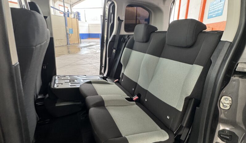 
								CITROEN Berlingo Talla M BlueHDi 100 FEEL completo									