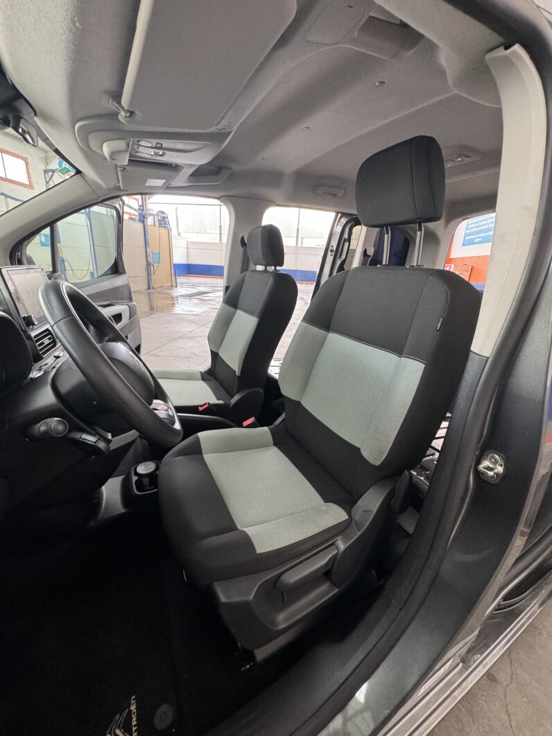 
								CITROEN Berlingo Talla M BlueHDi 100 FEEL completo									