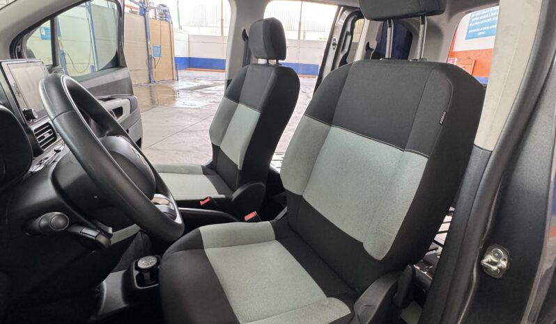 
								CITROEN Berlingo Talla M BlueHDi 100 FEEL completo									