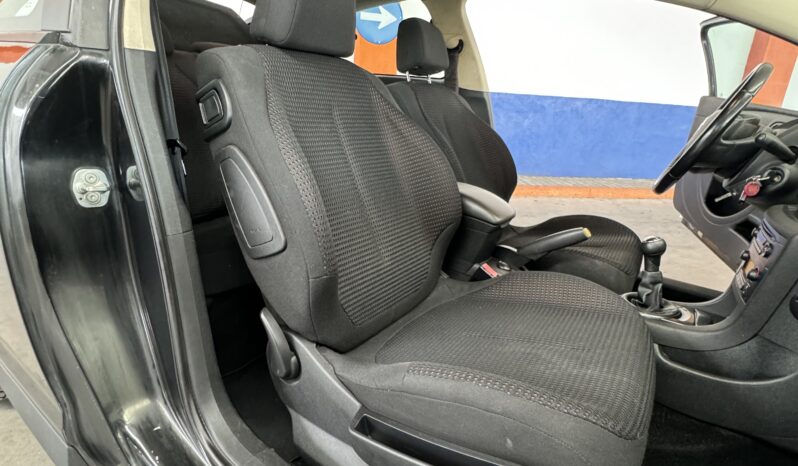 
								CITROEN C4 3 Puertas completo									