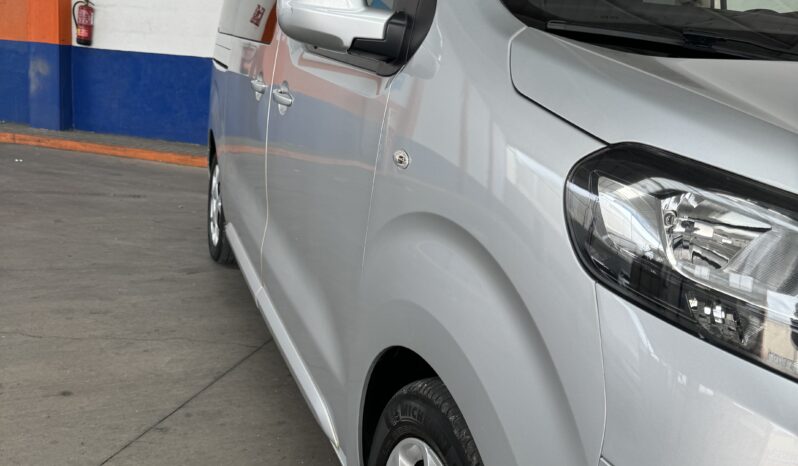 
								CITROEN Spacetourer Talla M BlueHDi Feel completo									