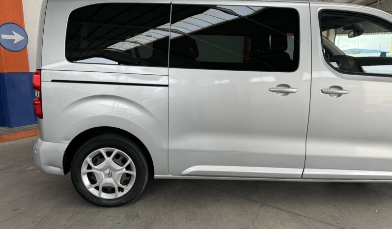 
								CITROEN Spacetourer Talla M BlueHDi Feel completo									