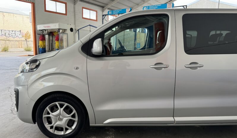 
								CITROEN Spacetourer Talla M BlueHDi Feel completo									