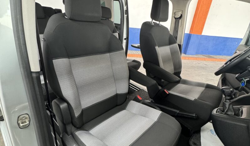 
								CITROEN Spacetourer Talla M BlueHDi Feel completo									