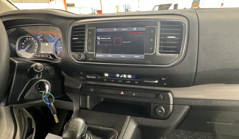 
								CITROEN Spacetourer Talla M BlueHDi Feel completo									