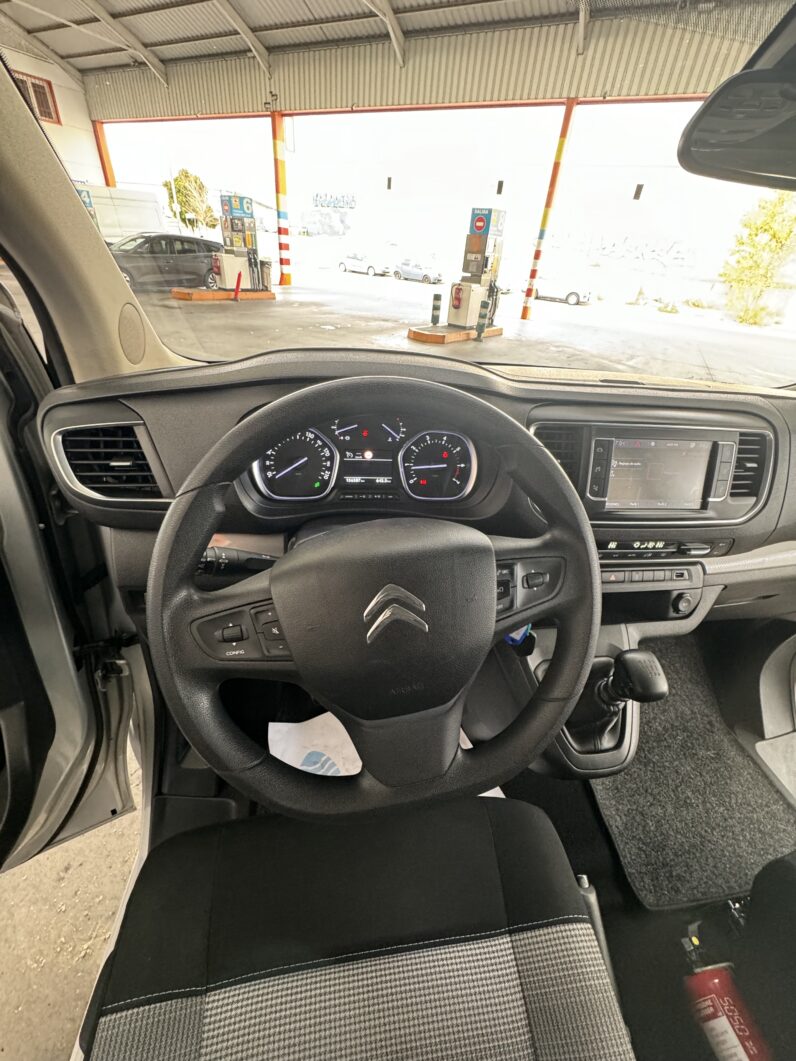 
								CITROEN Spacetourer Talla M BlueHDi Feel completo									