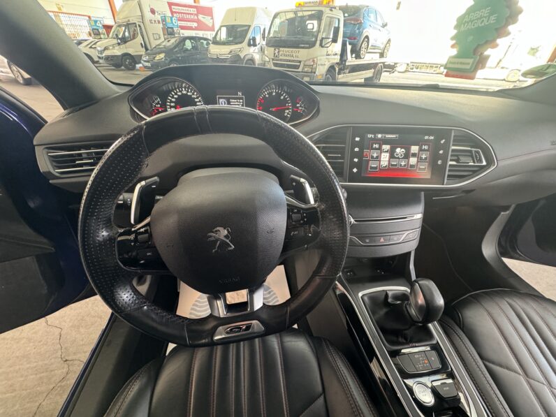 
								PEUGEOT 308 GT 180 EAT6 164K completo									