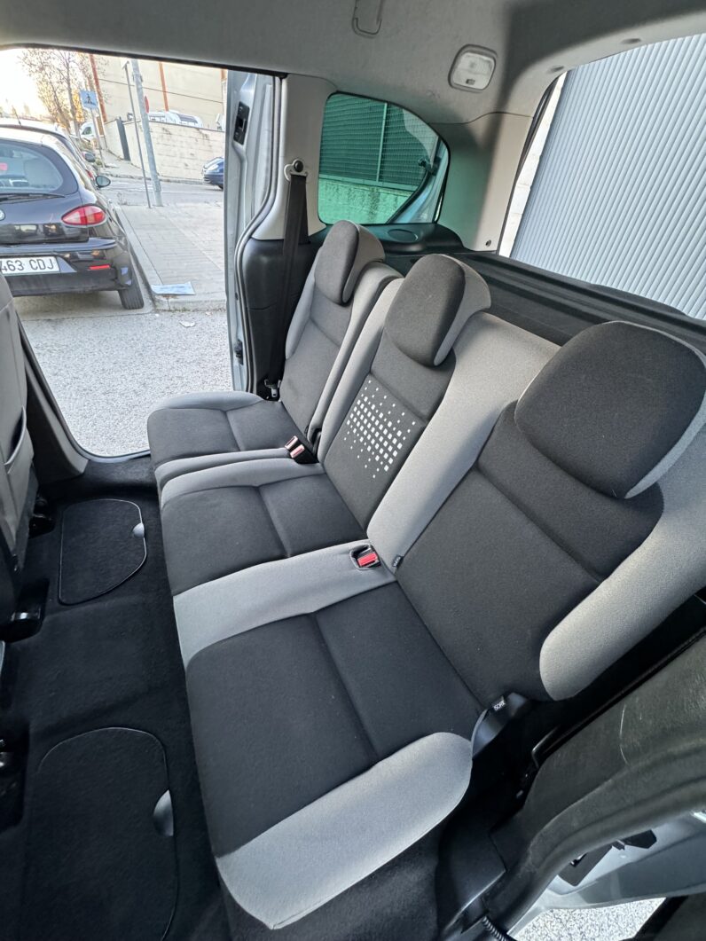 
								CITROEN Berlingo Multispace FEEL BlueHDi 100 completo									